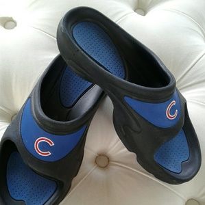 Reebok cubs mens slipper size 10.5